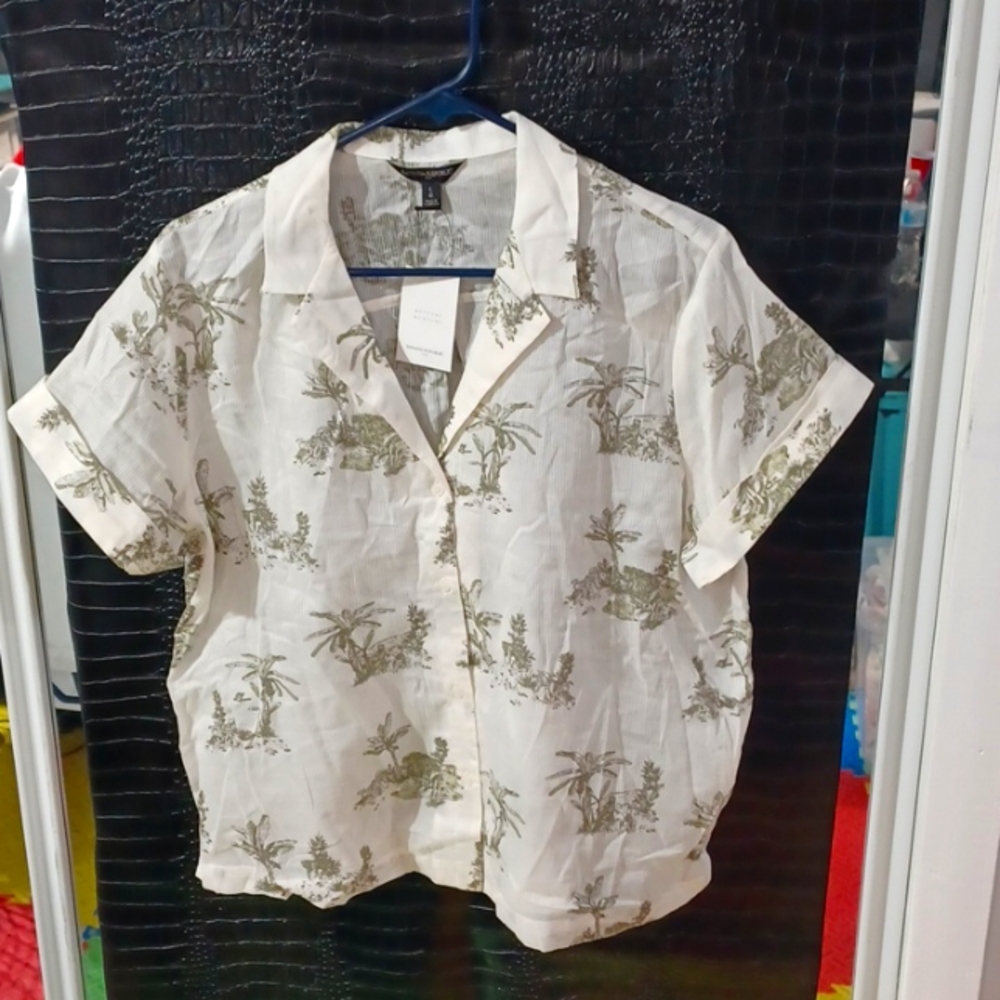 Women's banana republic shirt size large